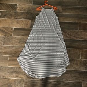 Maternity Maxi dress